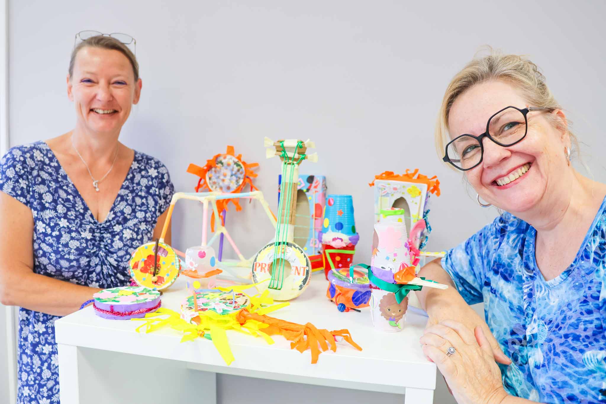 découvrez le recyclage créatif, une approche innovante pour transformer des objets usagés en œuvres d'art uniques. apprenez des techniques faciles et durables pour donner une seconde vie à vos vieilles affaires tout en respectant l'environnement.